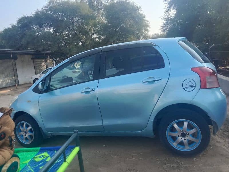 Toyota Vitz 2005 2