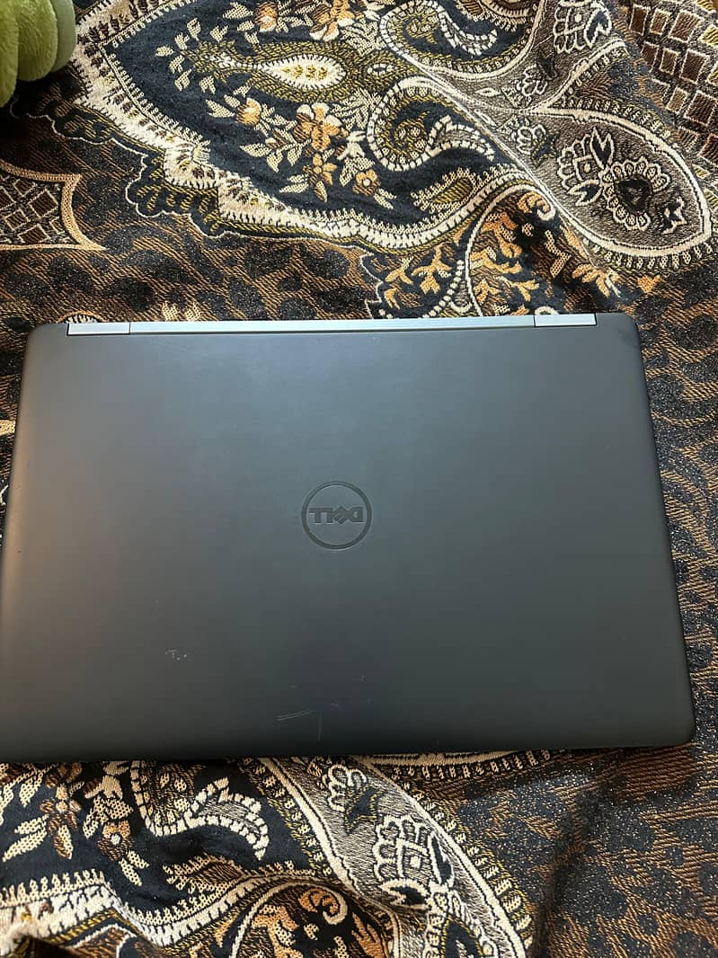 dell latitude 5570 i5 6th gen 1