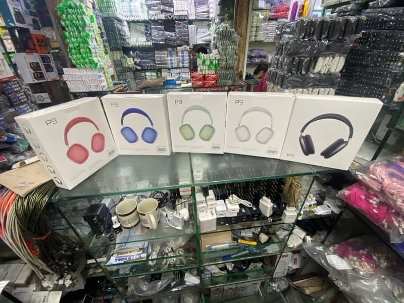 P9 headphone 0