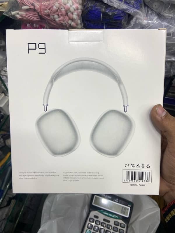 P9 headphone 2