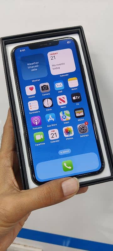 iphone 11 Pro Maxx 256 GB PTA approved with box VIP PRICE 2