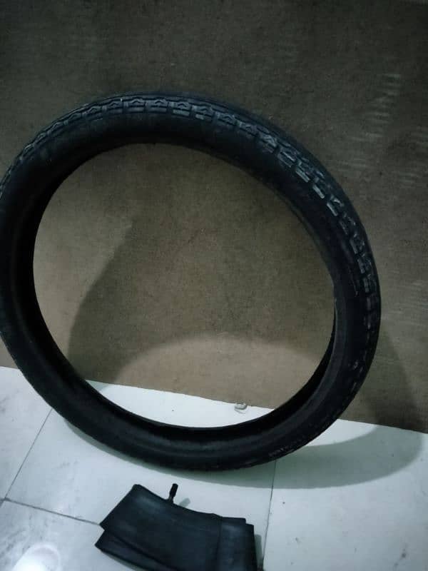 Crown tyre with tube 2