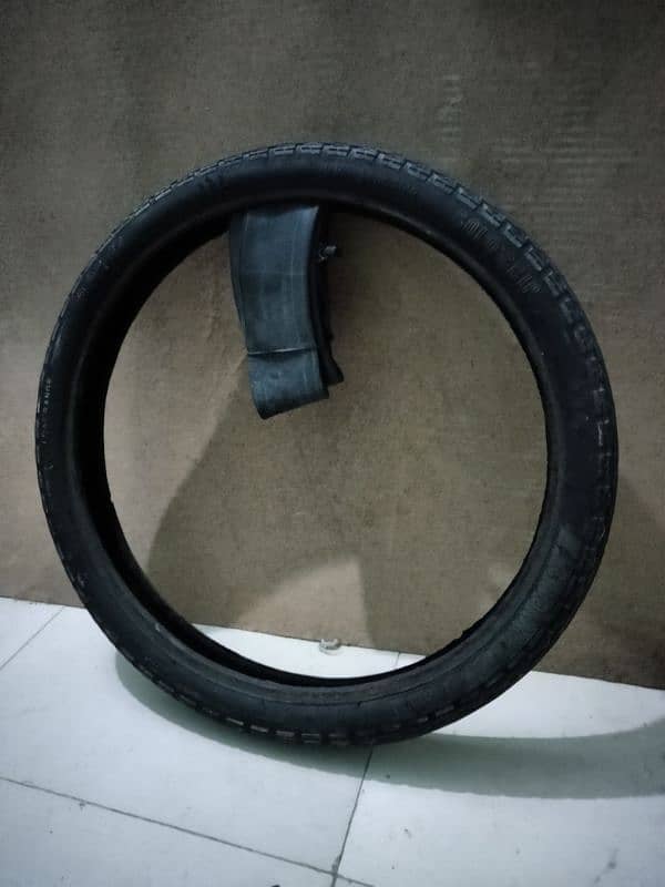 Crown tyre with tube 6