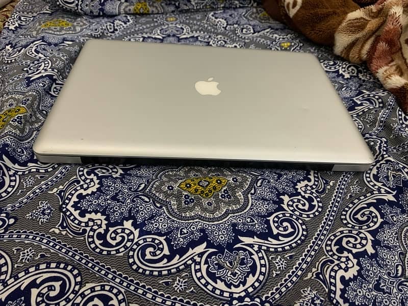 Macbook pro 2009 17” 7