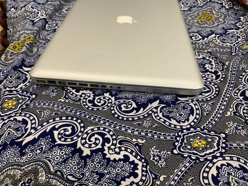 Macbook pro 2009 17” 10