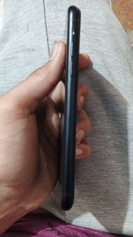 iphone xr battery changed 1