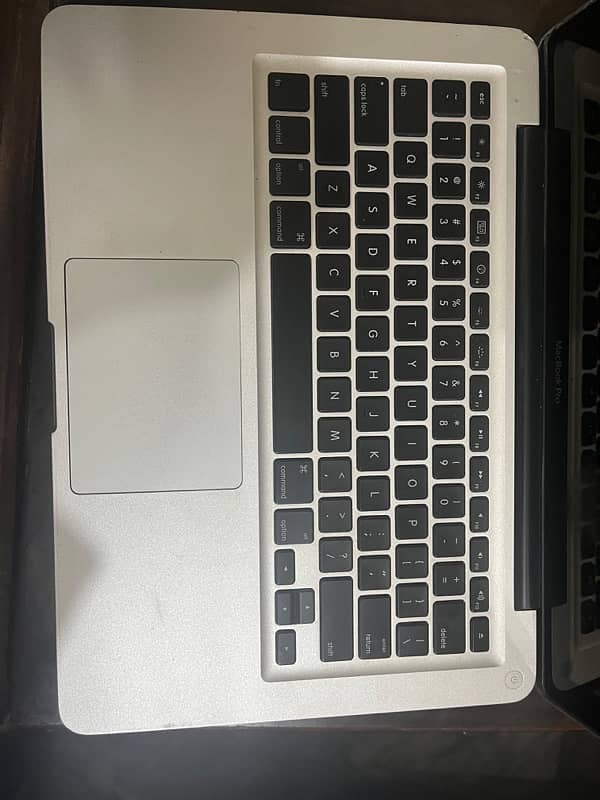 MacBook Pro 1