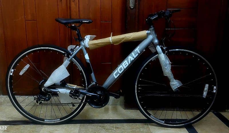 original cobalt brand new hybrid bike made  in Germany 26inches 10