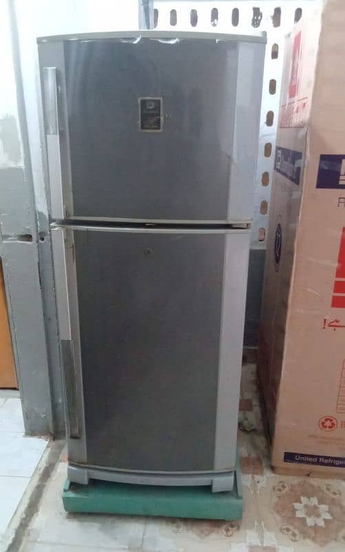 Dawlance refrigerator 1