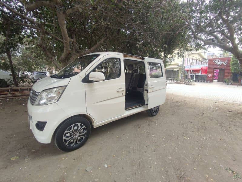 Changan karvaan dual A C Available fore pic & drop  Office School P&D 4