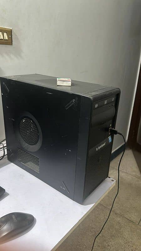 Title: Gaming & Editing PC | Intel i5 |AMD Radeon 2GB |8GB RAM 0