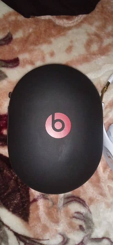 Original beats studio 3s wireless headphone 6