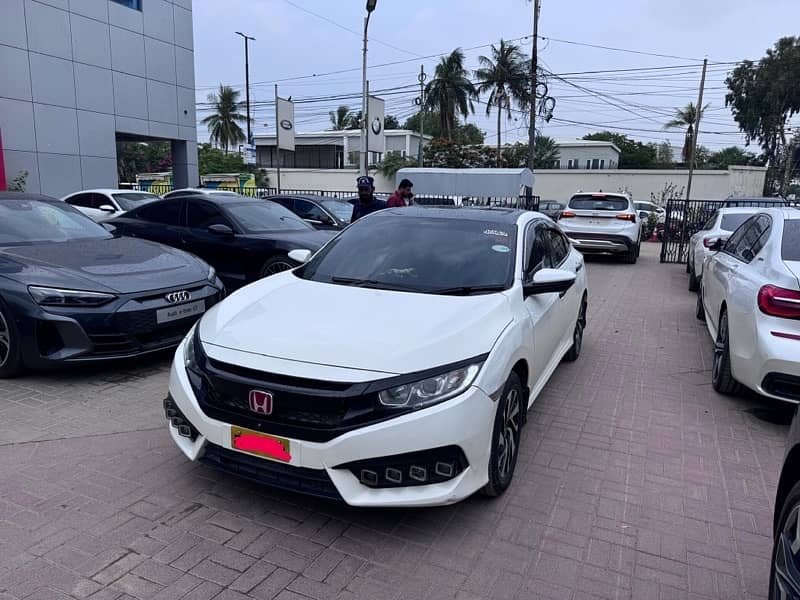 Honda Civic 2018 1