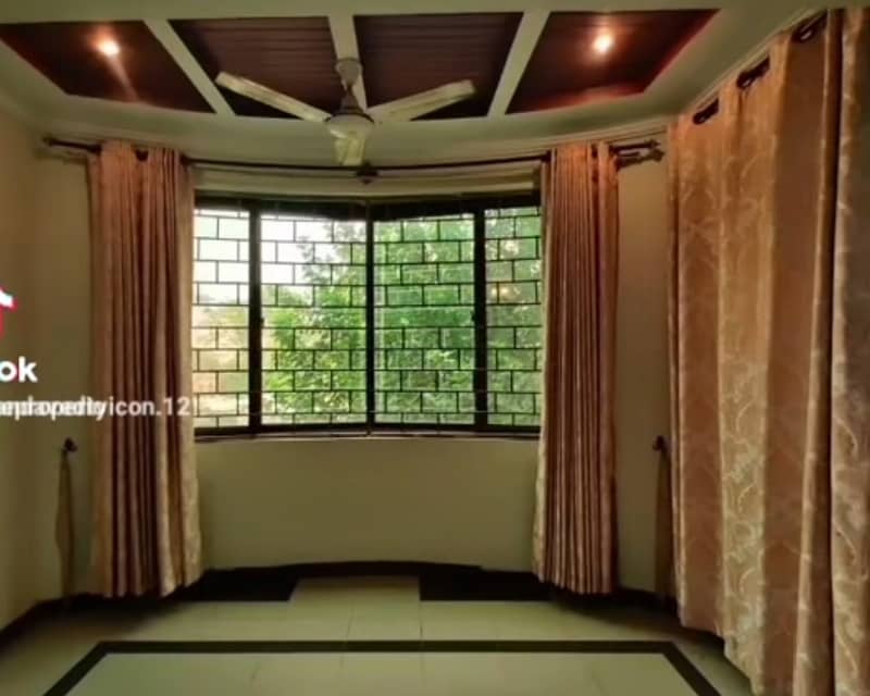 Fully Renovated Tile Floor Flat For Rent G-11/4 0