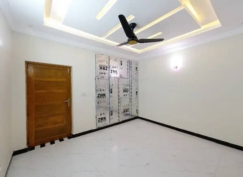 G-11/4 FGEHA D-Type Fully Renovated Ground Floor Flat For Sale 9