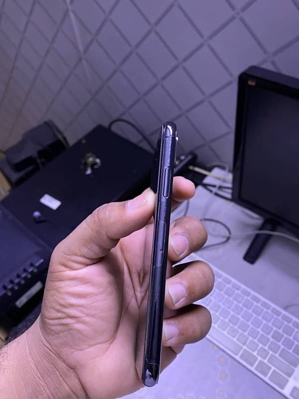 iphone XS pta approved 3