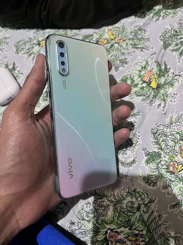 vivo s1 8gb ram 256gb rom 7