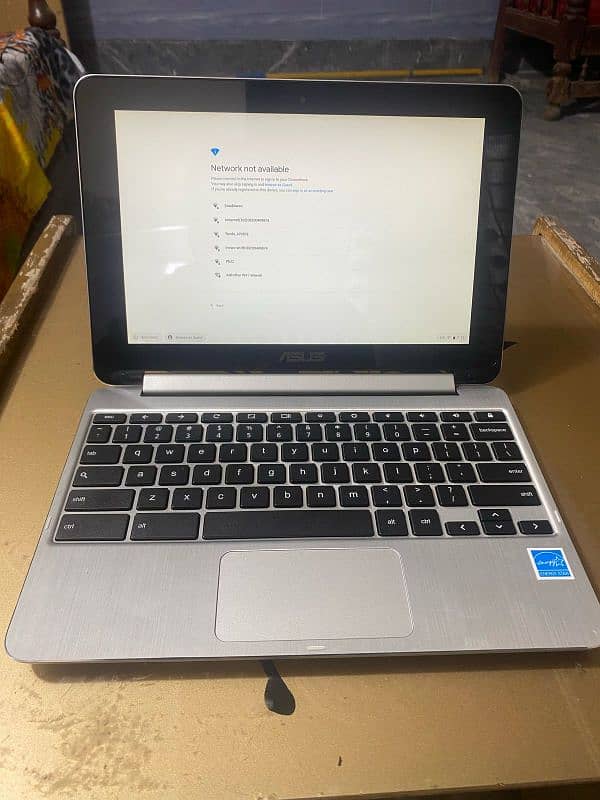 Asus Touch chromebook c100p 0