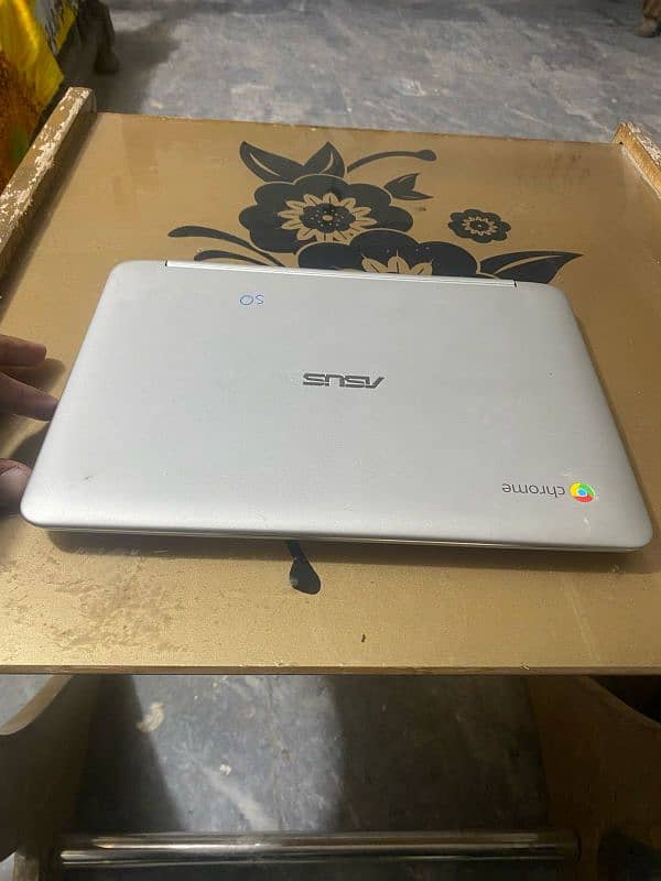 Asus Touch chromebook c100p 2