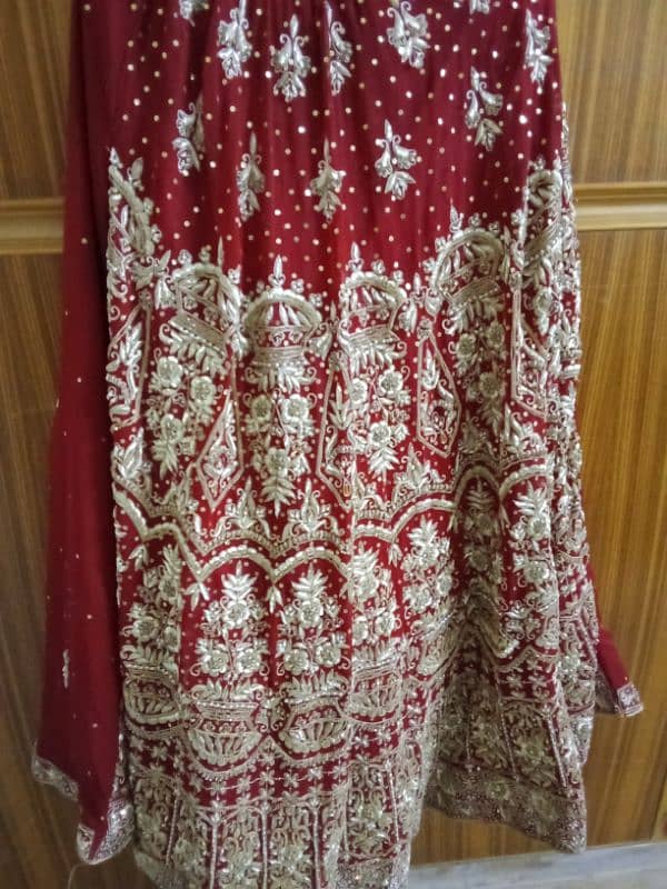 Red bridal lehenga 3