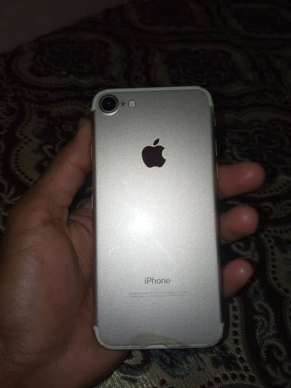 iPhone 7 0