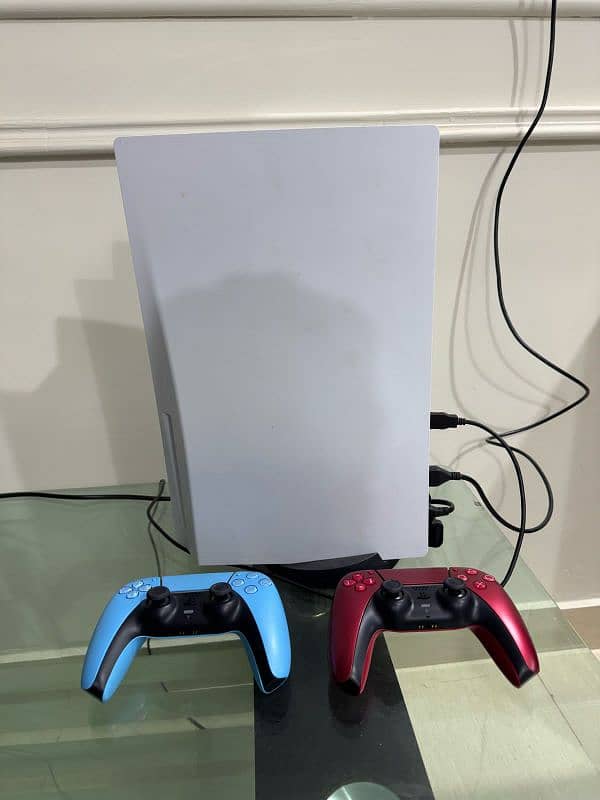 ps5 with controllers 0