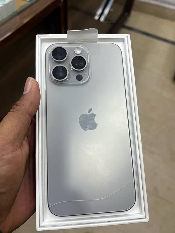 Iphone 15 pro max 1