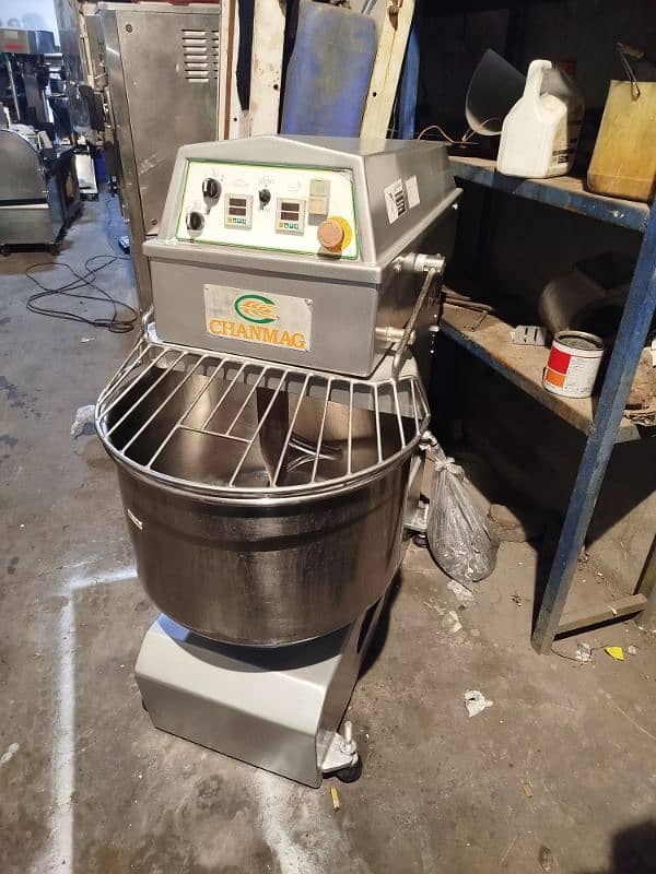 30 kg Dough spiral mixer machine imported 3 phase voltage 0