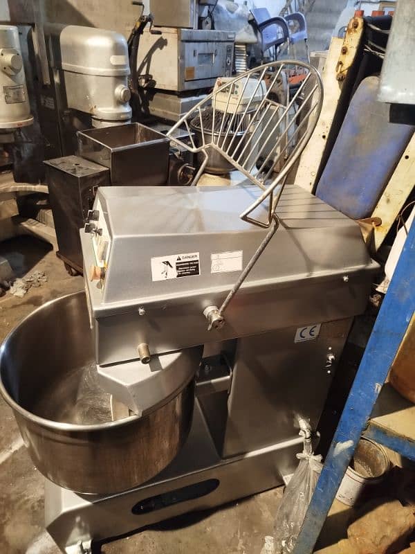 30 kg Dough spiral mixer machine imported 3 phase voltage 8