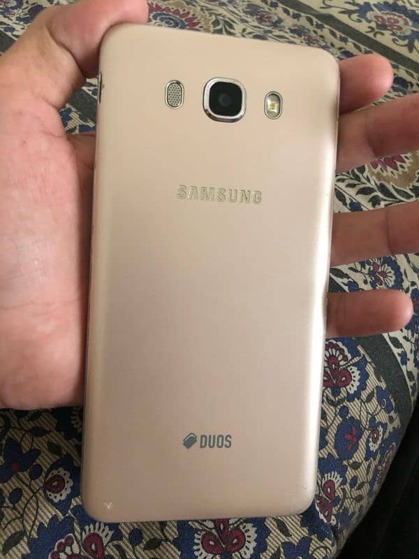 Samsung J7 1