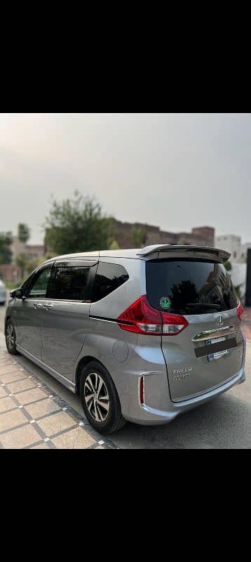 Honda Freed G modulo x Top line 1