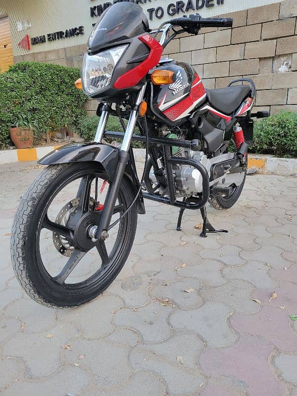 Honda CB125 F Model - 2022 - Registerd Hyderabad Number complete file 2