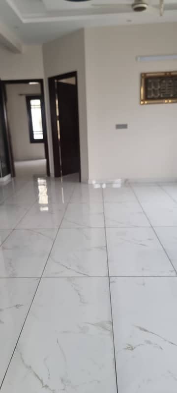 10 Marla Upper Portion for rent in Jubilee Town 8