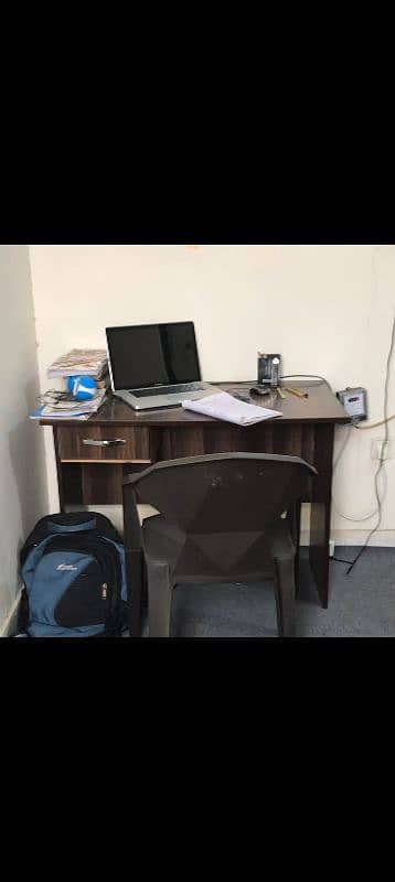 study table and chair 1