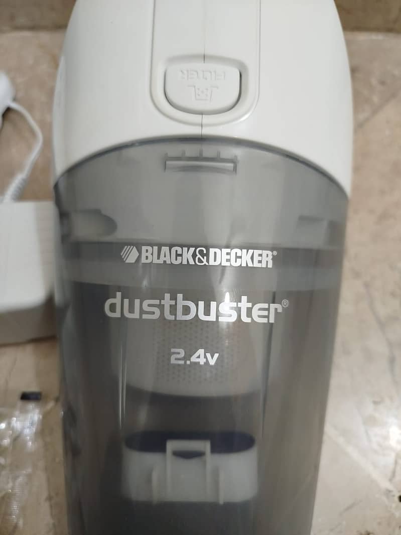 Original STAC Automatic Voltage Stabilizar & Black & Decker Dustbuster 2