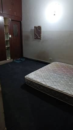 Carpet room available in G10/1 for Male