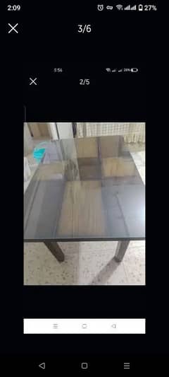 Dining table in excellent condition