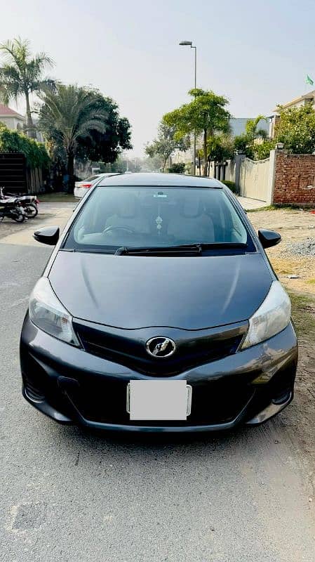 Toyota Vitz 2013 10