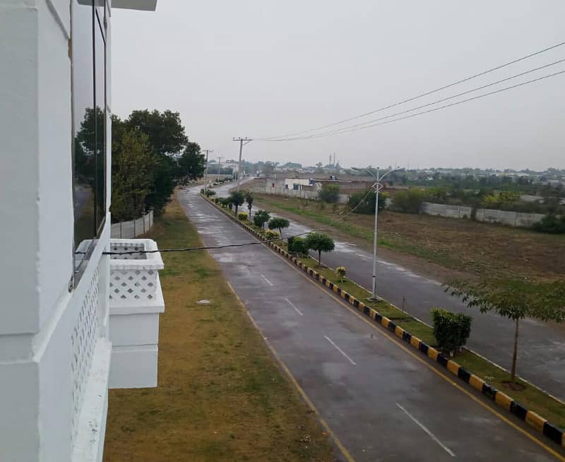 Taxila garden lush green aria lavel plot for sale 2