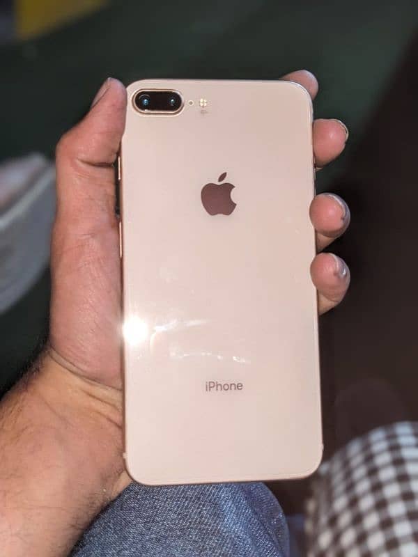 iphone 8 plus 3