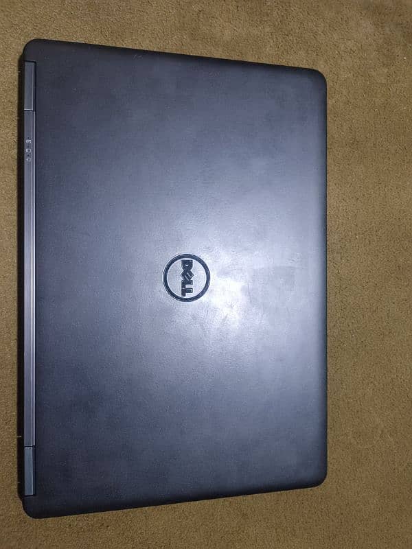 Dell core i7 5th gen 8gb 256gb ssd 10by10 0