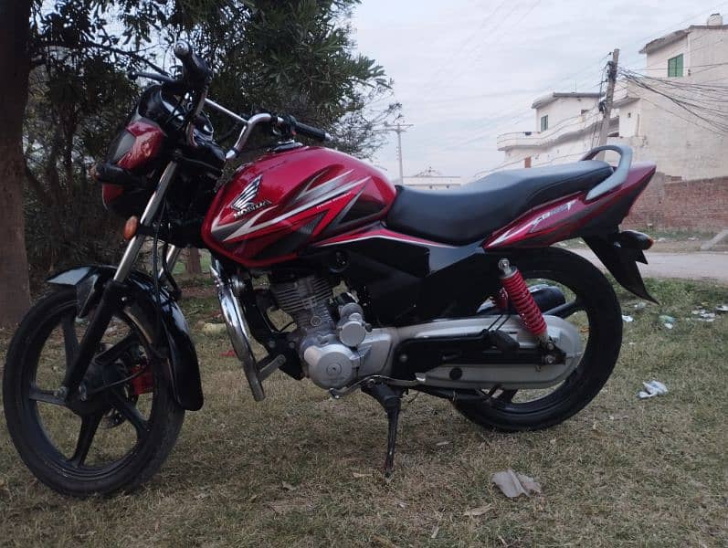 Honda CB 125cc 4