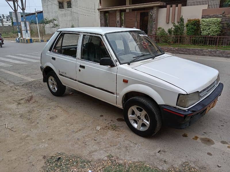 Daihatsu Charade 1985 12