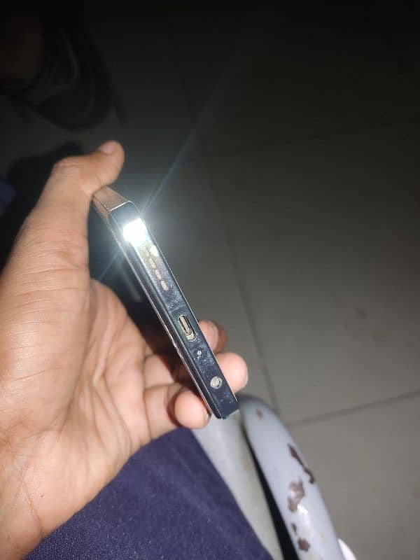 Infinix Hot 40 Pro 3