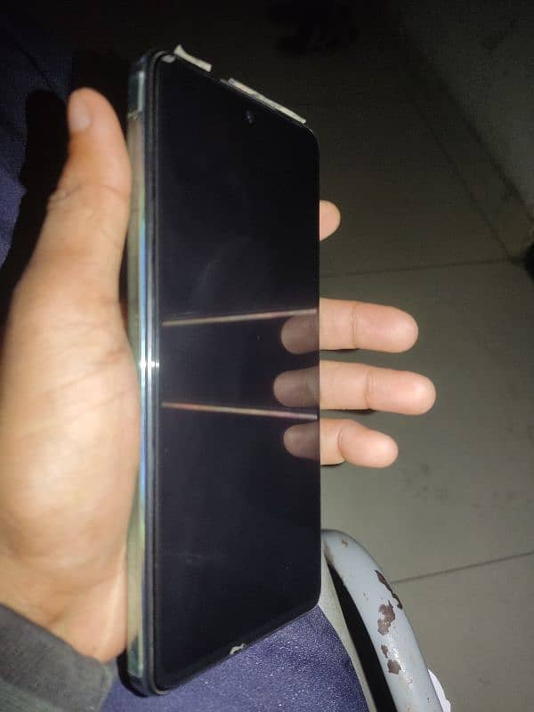 Infinix Hot 40 Pro 6