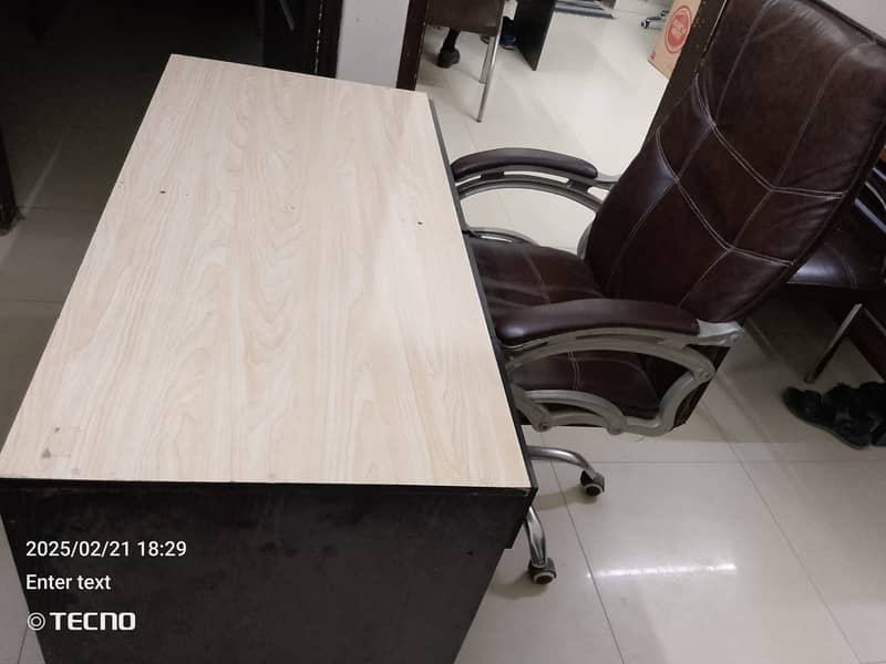 Office table in a good condition. available for sale. 6