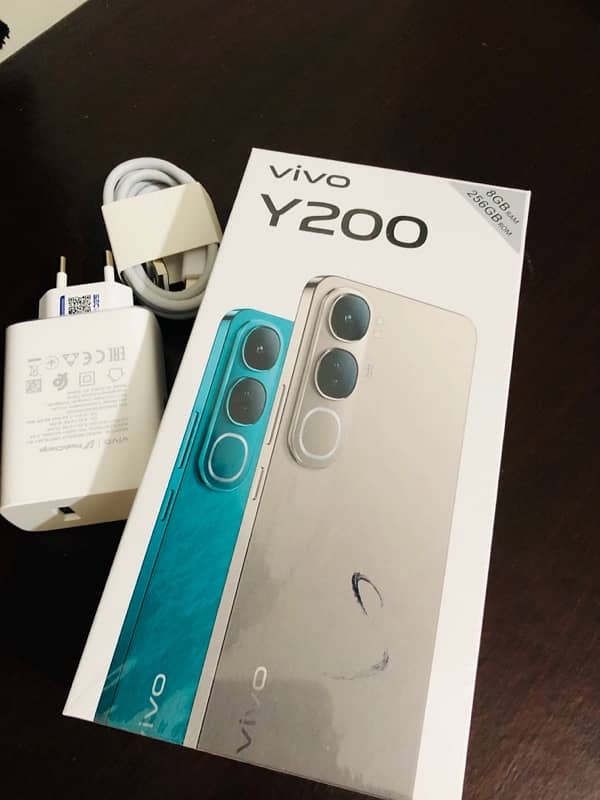 Vivo Y200 Just box open Fully Oka phone brand new 2