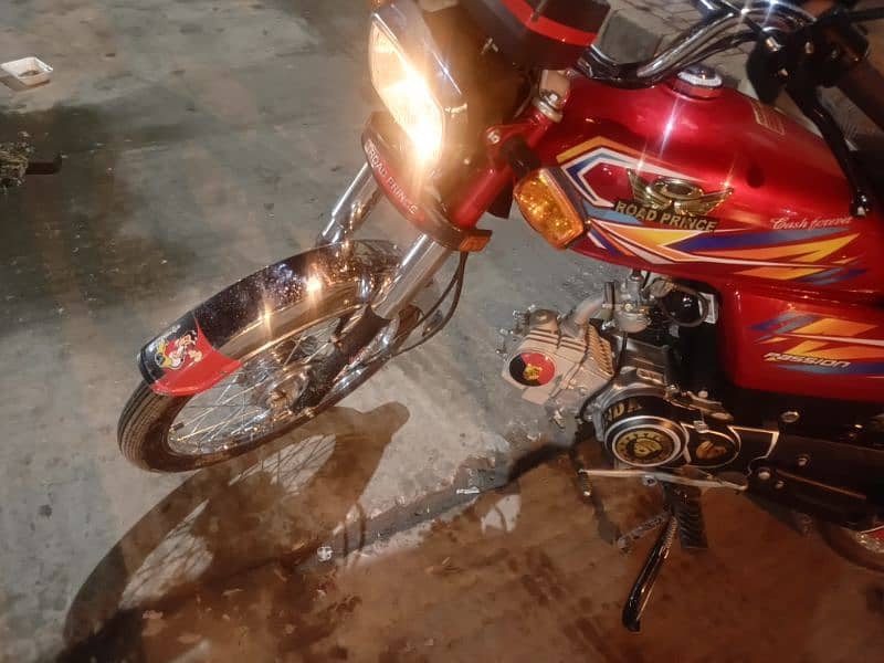 new bike 2025 model. 0ne month used original spare part. 4