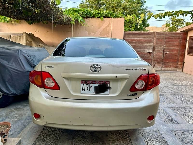 First Owner Toyota Corolla Altis 2008 1.8 SR Manual 4