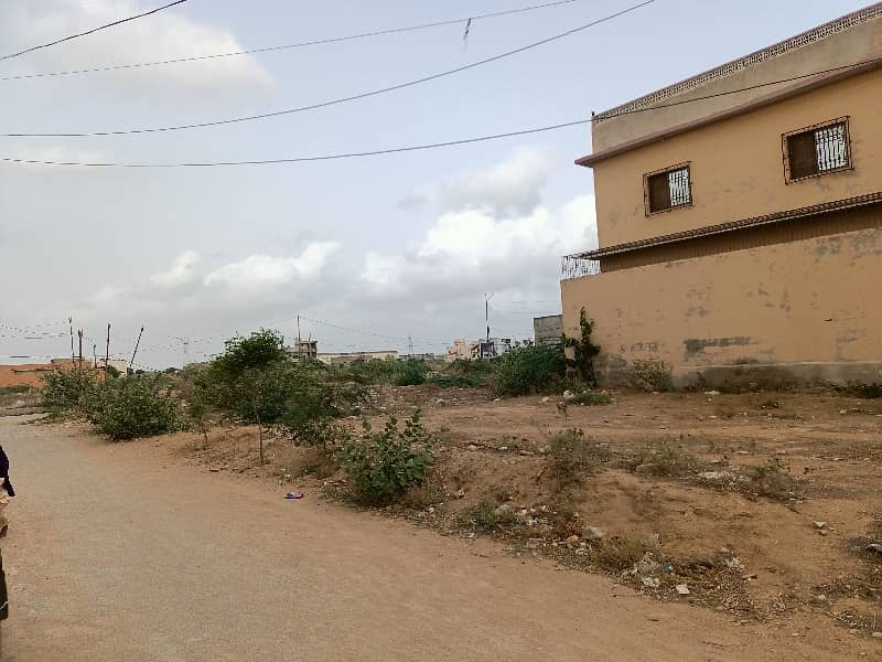 Gulshan-E-Benazir Block B 300 Sq Yard Plot For Sale Port Qasim Authority 11